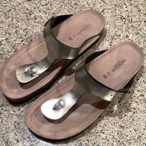 Women’s Size 40 Grunland Made In Italy Thong Sandal
